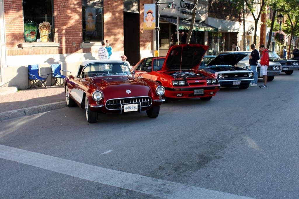 2012 Downtown Orillia Classic Car Show Team Camaro Tech